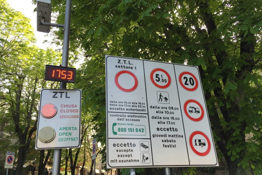 driving in europe road signs