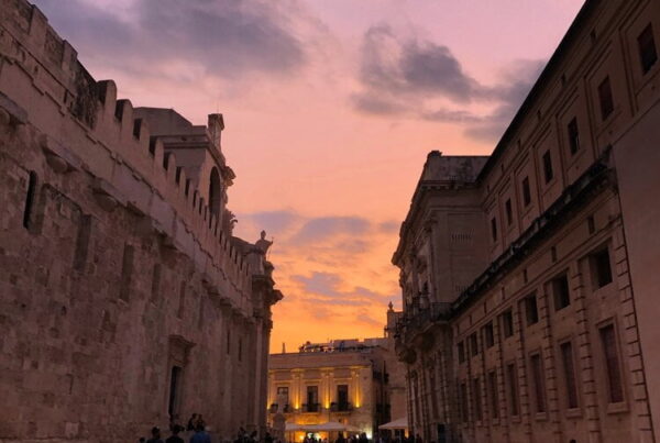 a day in siracusa and ortigia sunset sky