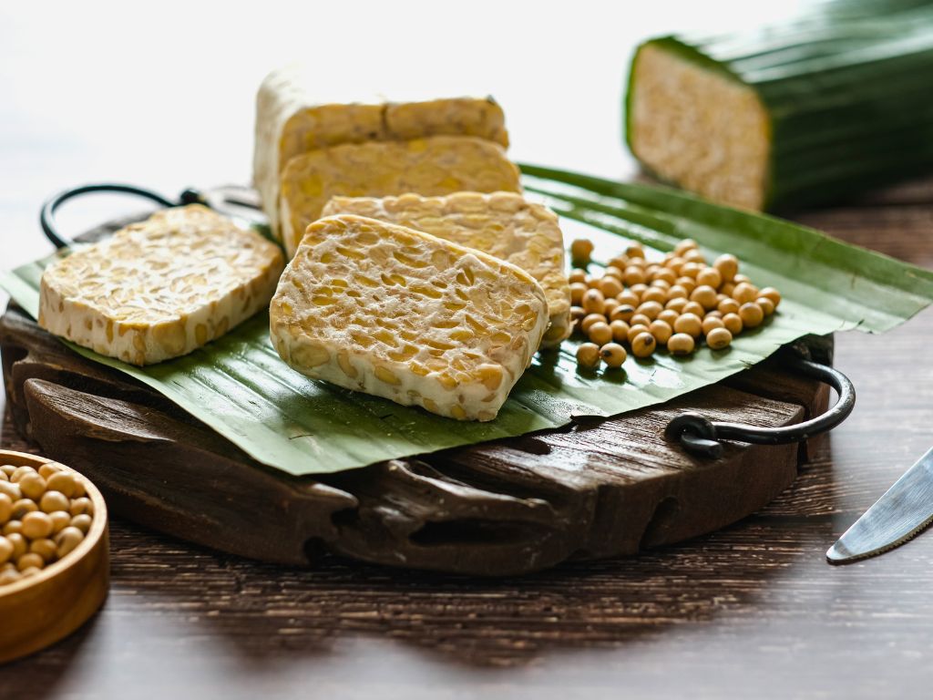 slices of indonesian tempeh