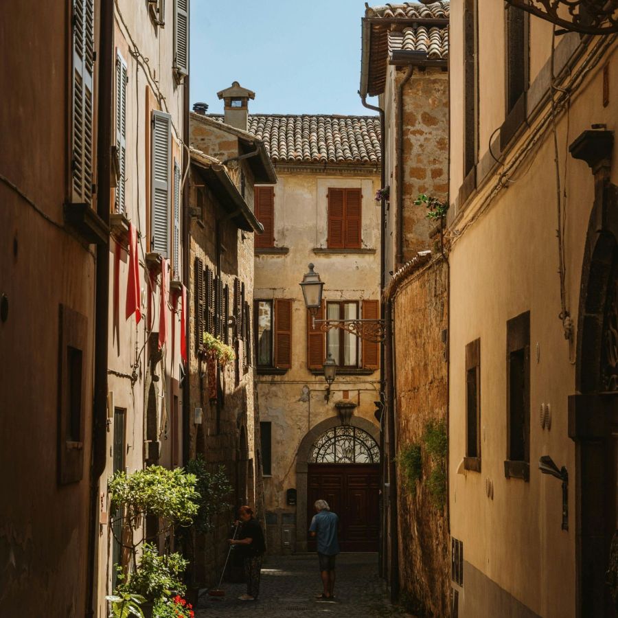 How To Explore The Historic Hilltop Town Of Orvieto