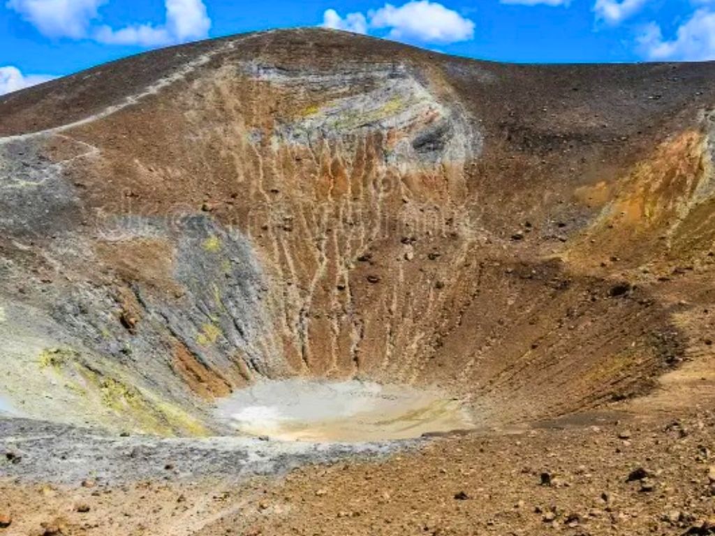 view down into the crater of the vulcano volcano