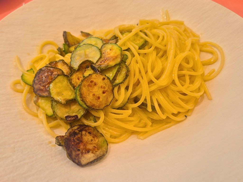 spaghetti with nerano pasta sauce