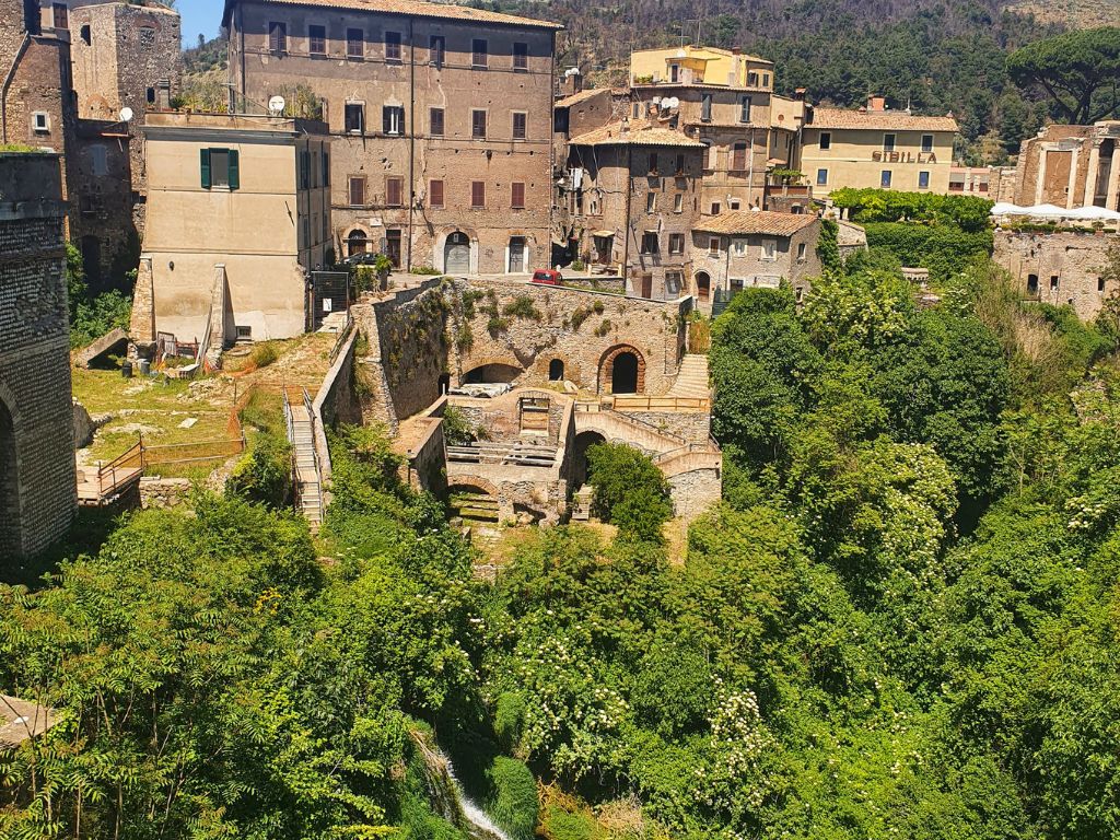 tivoli historic center and waterfalls